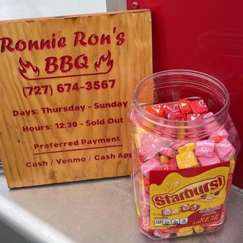 Ronnie Ron’s BBQ - a jar of candy - Food Trucks Near Me - Lithia, Florida