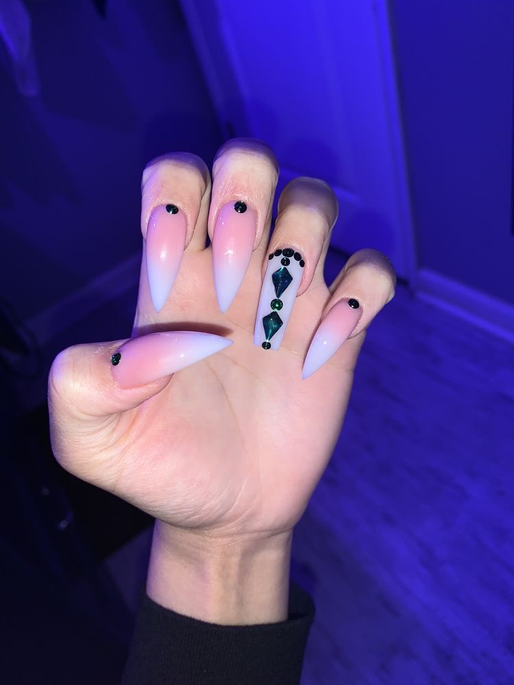 HAPPY & LOVELY NAILS Updated May 2024 85 Photos & 99 Reviews