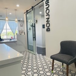 Smile Moderne - Waiting room