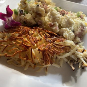 Crown Bistro - Denver omelette sub egg whites and hash browns - Breakfast & Brunch Near Me - Coronado, California Crown Bistro - Denver omelette sub egg whites and hash browns - Breakfast & Brunch Near Me - Coronado, California
