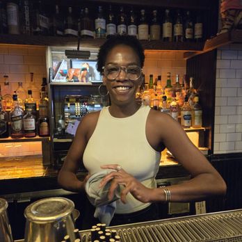 Mathilde - The fantastic and beautiful bartender Ayana - Bars Near Me - Brooklyn, New York
