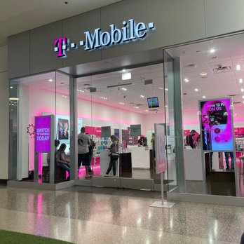 T-Mobile - Mobile Phones Near Me - El Cajon, California