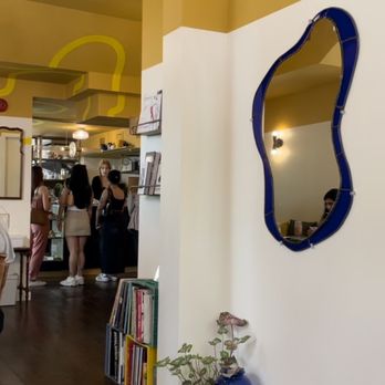 Butter & Blue - Ambiance and interior of cafe - Cafes Near Me - Toronto, Ontario