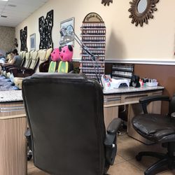 Great Spa & Nails - Plenty of pedi chairs and 2 for kids