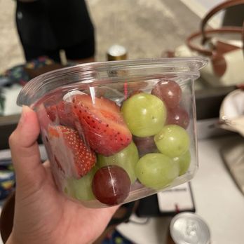 Waikiki Market - Grocery Near Me - Honolulu, Hawaii