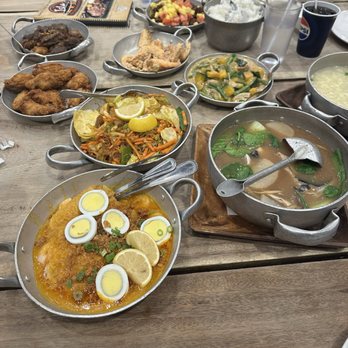 Isla Restaurant - Sulit Ala Carte 6 - Filipino Near Me - San Bruno, California