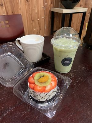 Tea Zone Bakery & Cafe by null