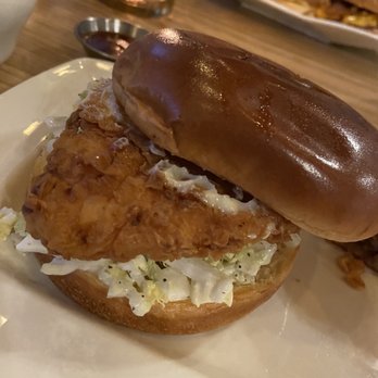 Lilys - Fried chicken sandwich - New American Near Me - Mount Shasta, California