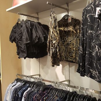 H&M - Men's Clothing Near Me - Daytona Beach, Florida