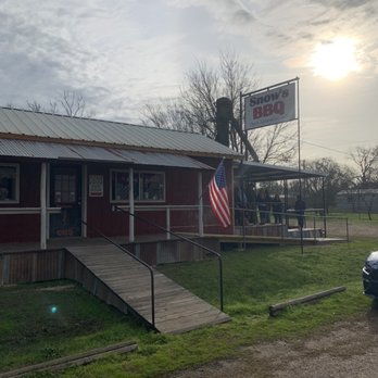Snow's BBQ - Front of Snow's - Barbeque Near Me - Lexington, Texas Snow's BBQ - Front of Snow's - Barbeque Near Me - Lexington, Texas