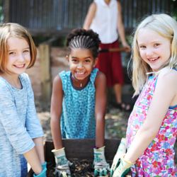 The Waldorf School of Atlanta - Waldorf School of Atlanta - gardening class