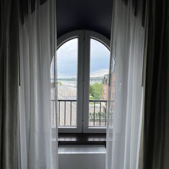 Auberge Saint-Antoine - View of the St. Lawrence River from our room - Hotels Near Me - Quebec City, Quebec