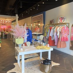 Monkee's of Houston - Store interior