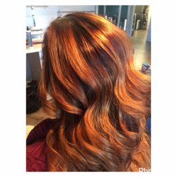 V Salon