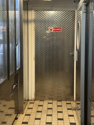 No Entry by null