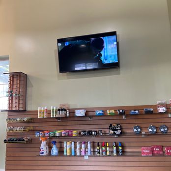 Miami's Auto Spa - Lounge - Car Wash Near Me - Torrance, California
