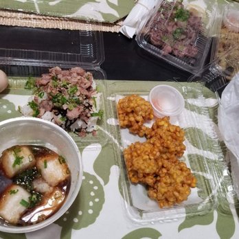 Wagaya - Mini charsiu bowl, corn tempura, agedashi tofu, beef tongue and fried calamari - Ramen Near Me - Honolulu, Hawaii