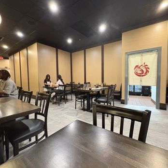 Umami Tavern - Inside - Japanese Near Me - Bethlehem, Georgia