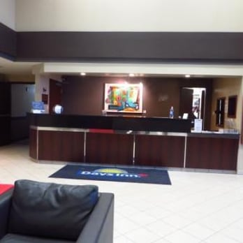 Days Inn - Hotels Near Me - Steinbach, Manitoba