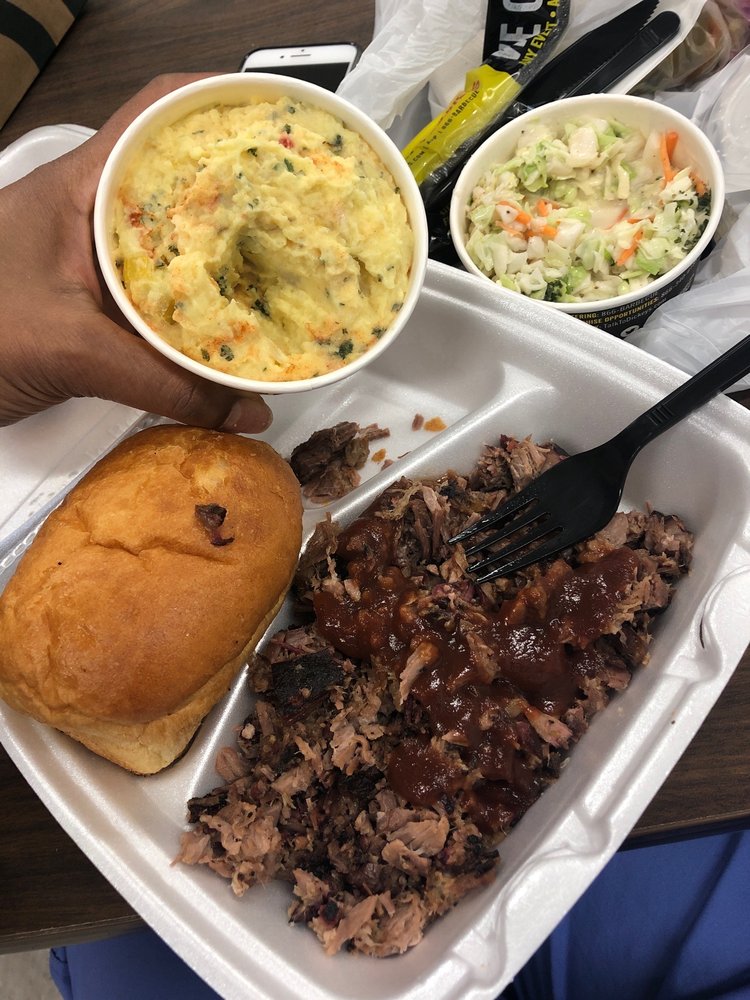 DICKEY’S BARBECUE PIT Updated May 2024 14 Photos & 17 Reviews 3811 S Cooper St, Arlington