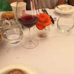 Le Bistrot de Guillaume - Nice table setup