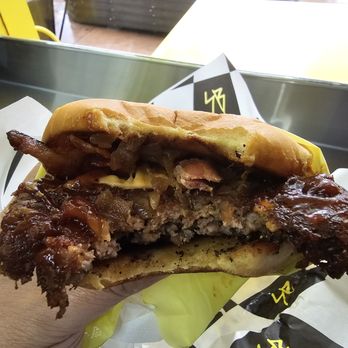 Smack Burgers - Another close-up of the Bacon Smeeze - Burgers Near Me - San Leandro, California