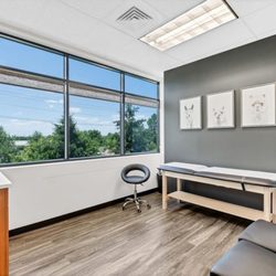 Katalyst Pain Management and Restorative Treatment Center - Patient Room 1