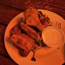 Wings (sorry for bad lighting) Wings (sorry for bad lighting)