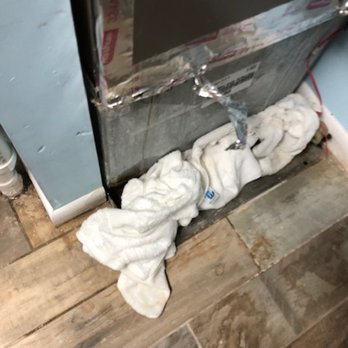 Siebert Realty - AC pan leaking with towels present prior to our arrival. - Vacation Rentals Near Me - Virginia Beach, Virginia