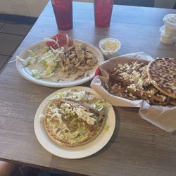 Chicken gyro plate