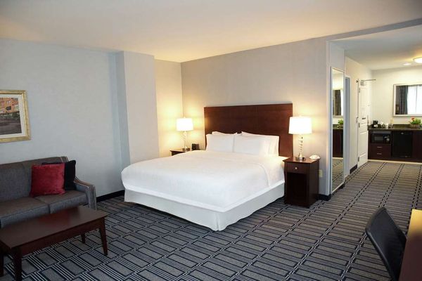 Hampton Inn & Suites Providence Downtown by null