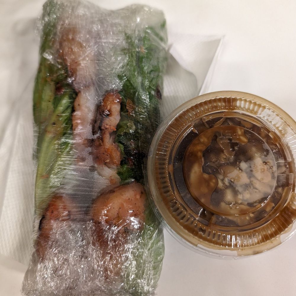 Shrimp rolls Shrimp rolls