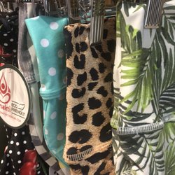 Headwaters Hot Yoga - Hot yoga outfits.  Yogitoes towels.  Manduka Yoga Mats.
Check out our large retail section!