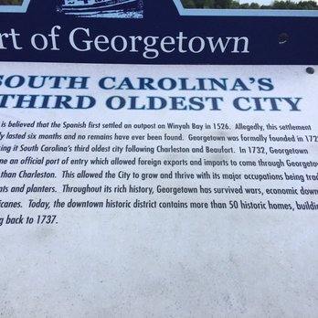Hampton Inn Georgetown-Marina - Historic Sign Marker - Hotels Near Me - Georgetown, South Carolina