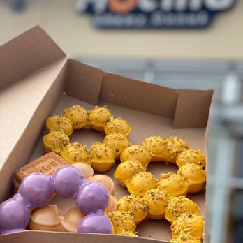 Mochio Mochi Donut - Yummy Mango Pistachio and Taro Mochi Donuts! - Donuts Near Me - Dallas, Texas