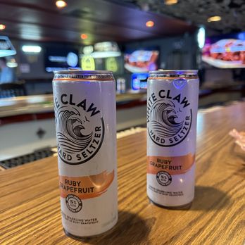 The Thirsty Ox - White Claw Ruby Grapefruit! - Cocktail Bars Near Me - Oxnard, California