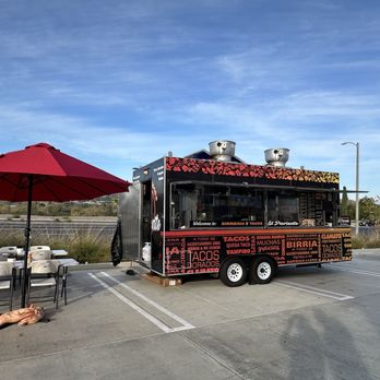 Birria Y Tacos El Pariente - Food Trucks Near Me Birria Y Tacos El Pariente - Food Trucks Near Me