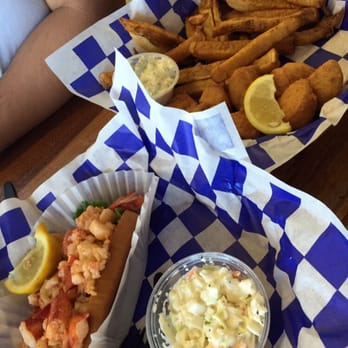 Cape Cod Fish - Connecticut lobster roll and scallops (lunch portion) - Seafood Near Me - Fort Myers, Florida