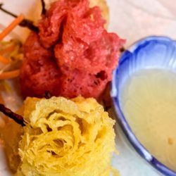 Ha Long Bay - Vietnamese spring roll & widi shrimp (chā giō ré náhm tōm)