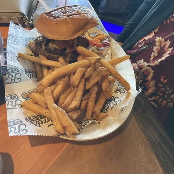 Ford's Garage Plano - Ford's Signature - Burgers Near Me - Plano, Texas Ford's Garage Plano - Ford's Signature - Burgers Near Me - Plano, Texas