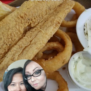 Broadway Cafe - a plate of onion rings and dips - Cafes Near Me - Geary, Oklahoma