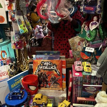 Bliss Vintage & Handmade - Amazing kids gifts - Cards & Stationery Near Me - Sunnyside, New York