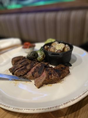 La Victoria Barra + Cocina Mexicana - Chicago by null