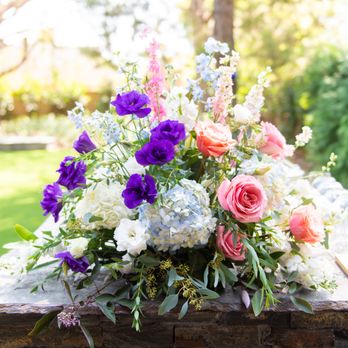 W&L Designs - Florists Near Me W&L Designs - Florists Near Me
