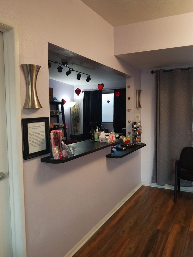 EROMA DAY SPA Updated August 2024 43 Photos & 72 Reviews 596 N