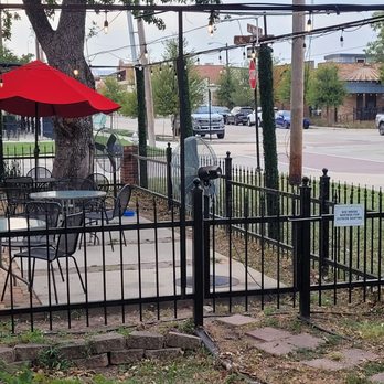 Main Street Cafe - Outside seating area - Cafes Near Me - Lewisville, Texas