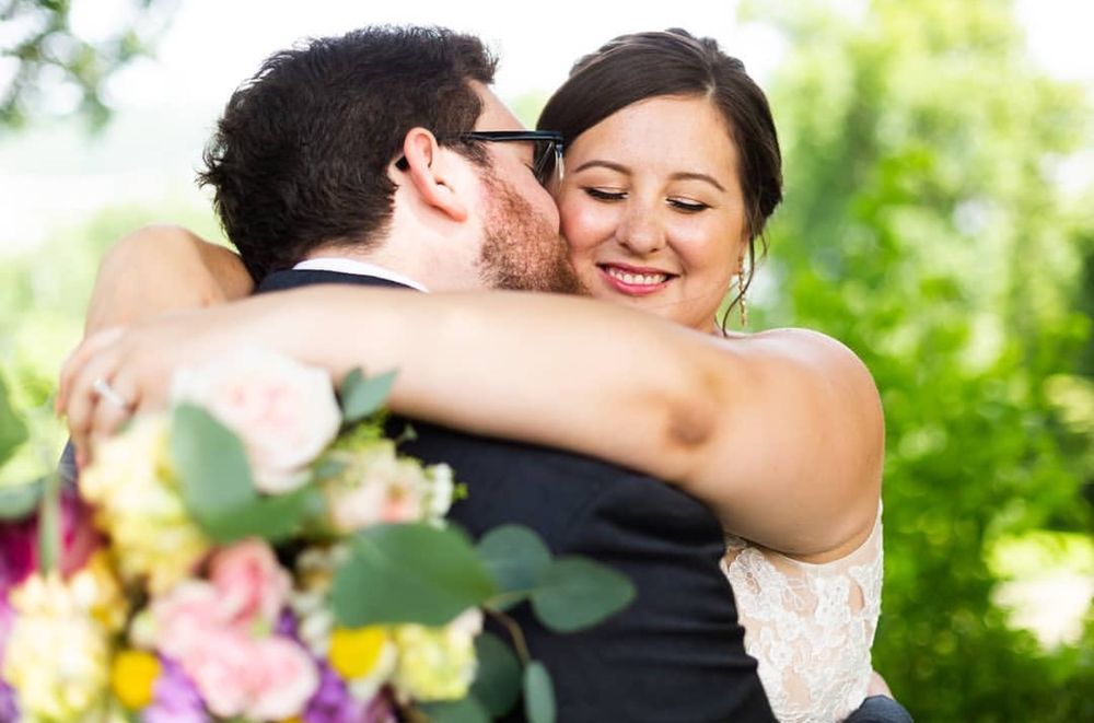 Anny Chow Makeup Logo