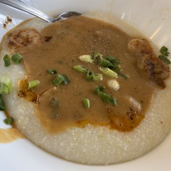 The Yellow Bee - Shrimp n Grits - Breakfast & Brunch Near Me - Hinesville, Georgia