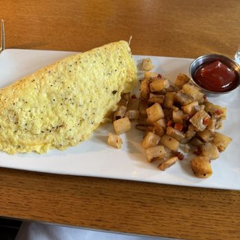 The Pig & The Sprout - Denver omelet - American Near Me - Denver, Colorado