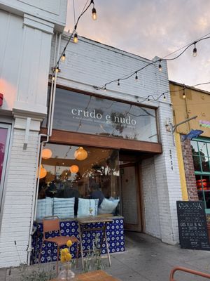 Crudo e Nudo by null Crudo e Nudo by null